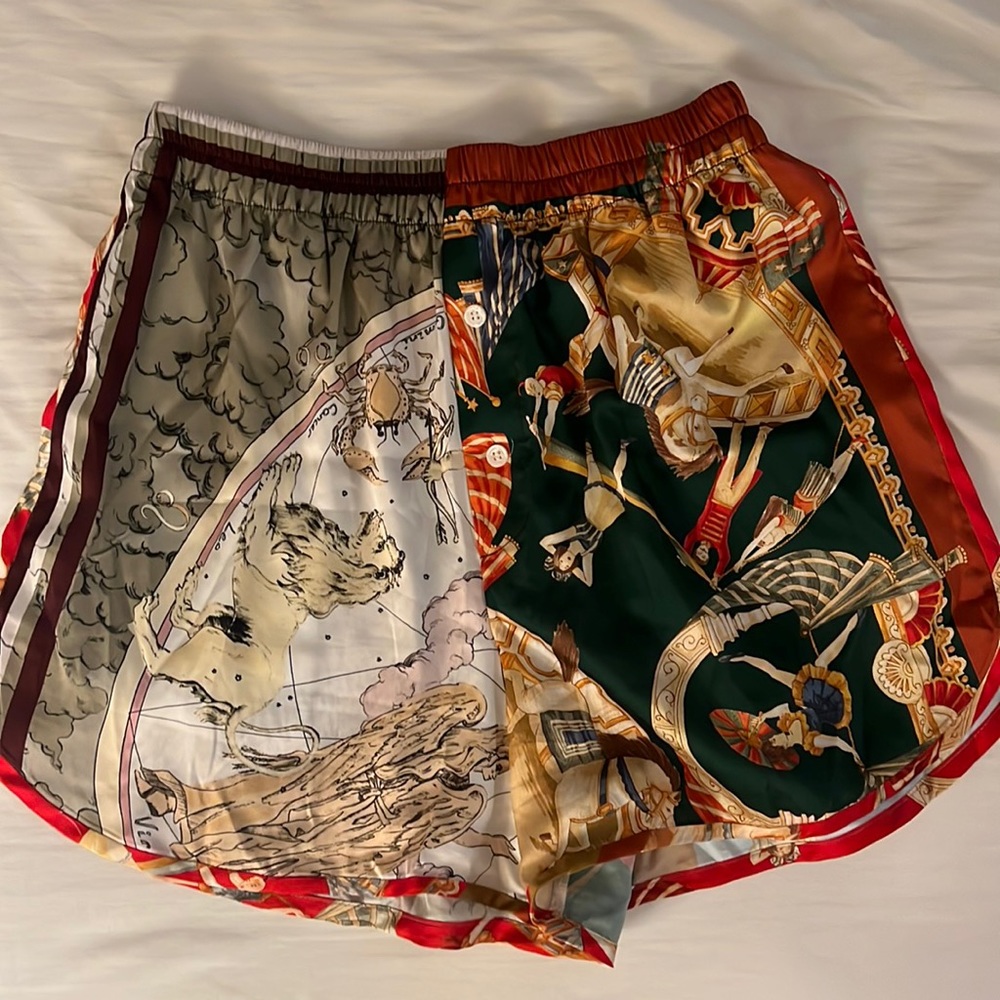 Zara vintage pattern shorts. Silky feel.